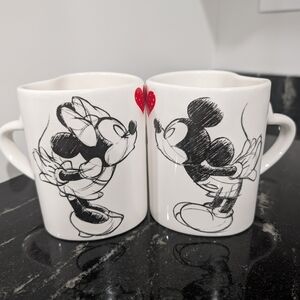 Disney Mickey and Minnie Love Sketch Mugs - Black and Red